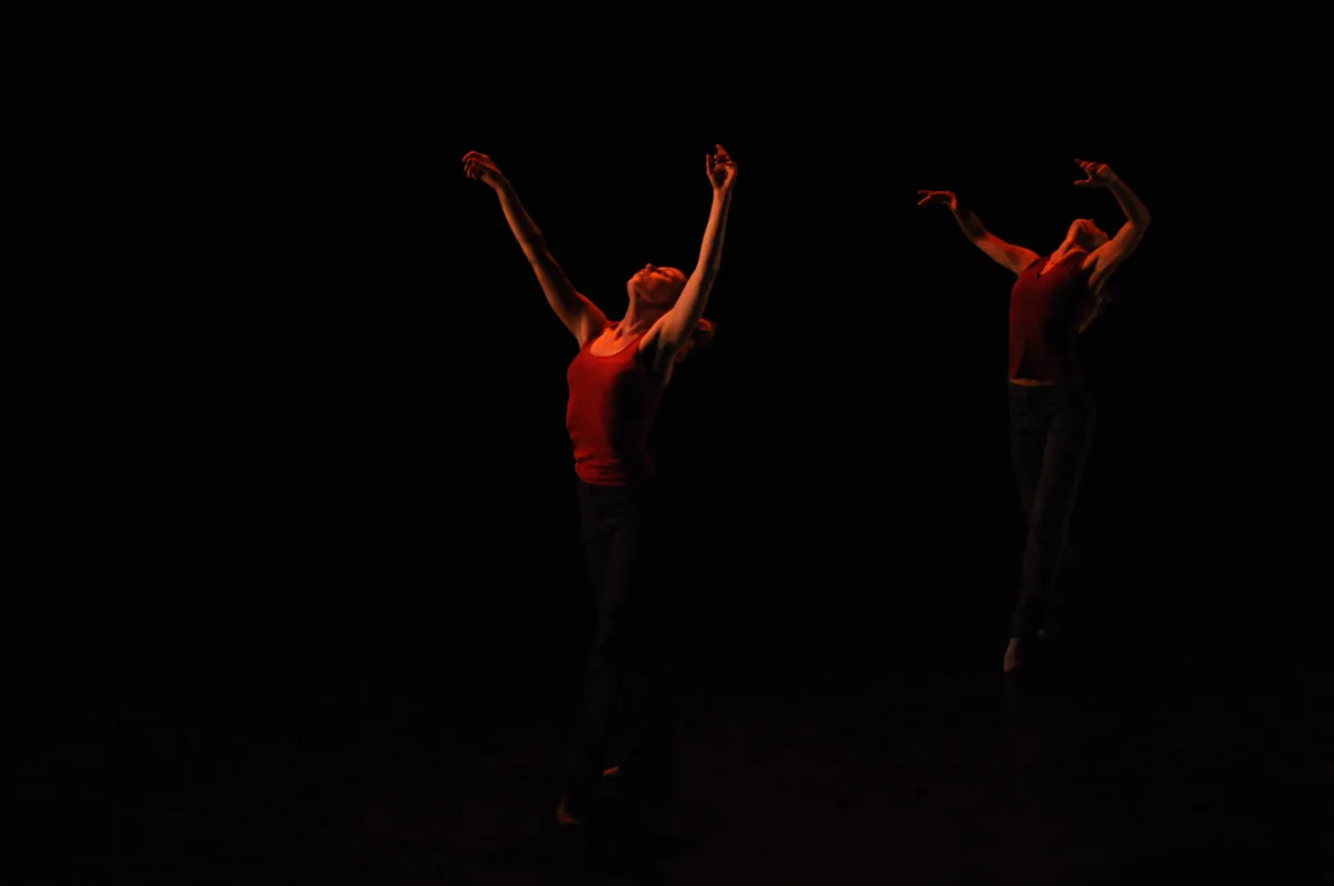 10x10x10, production photograph 1