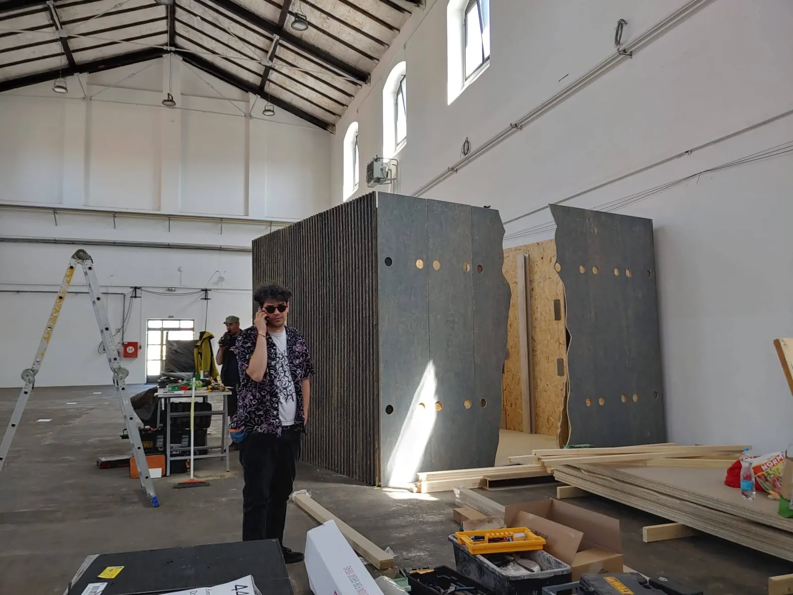 A Carrying Vessel, production photograph 9