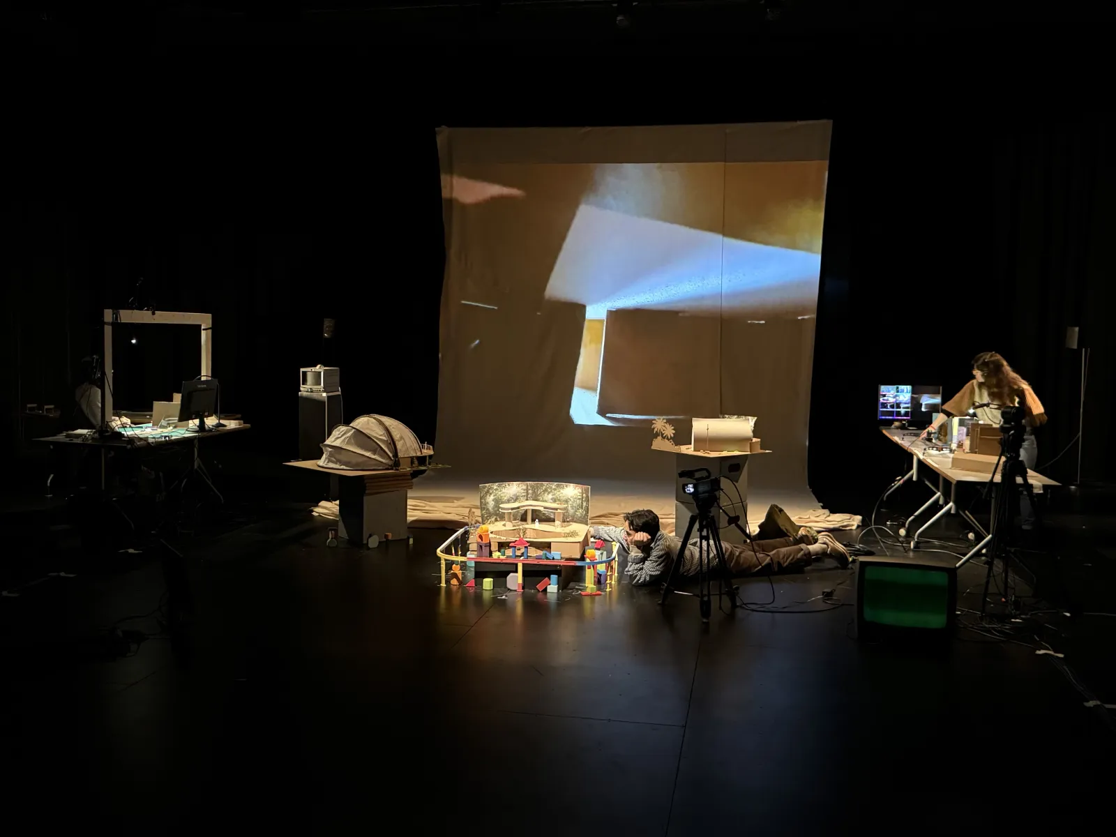 Echo Engine, production photograph 5