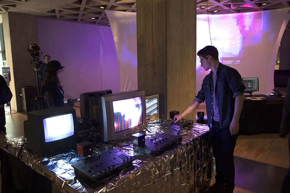 Lumia in the Contemporary Light, production photograph 12