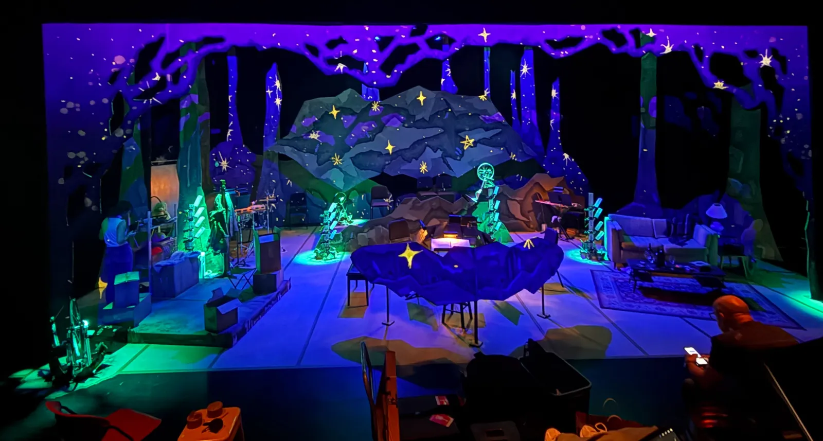 Sophia’s Forest, production photograph 6