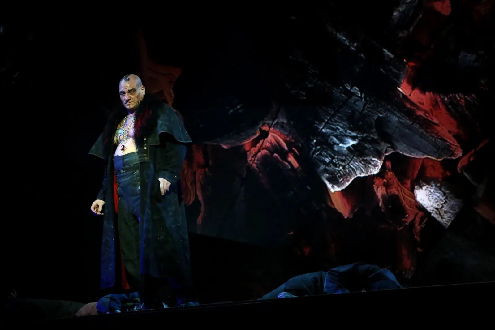 The Flying Dutchman, production photograph 5